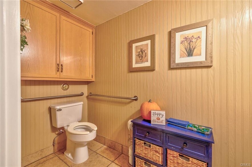 More Photos Of 16336 Whittier Blvd, Whittier Medical For Sale