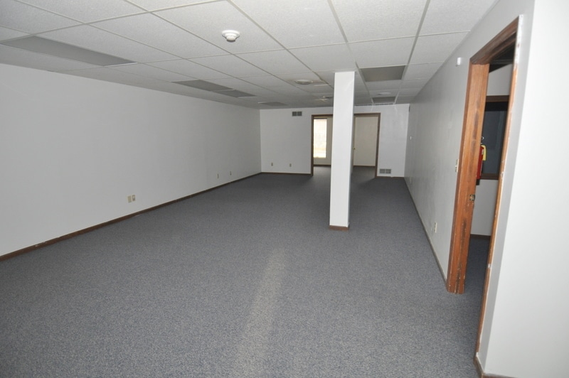 More Photos Of 2844 E River Rd, Dayton Office For Sale