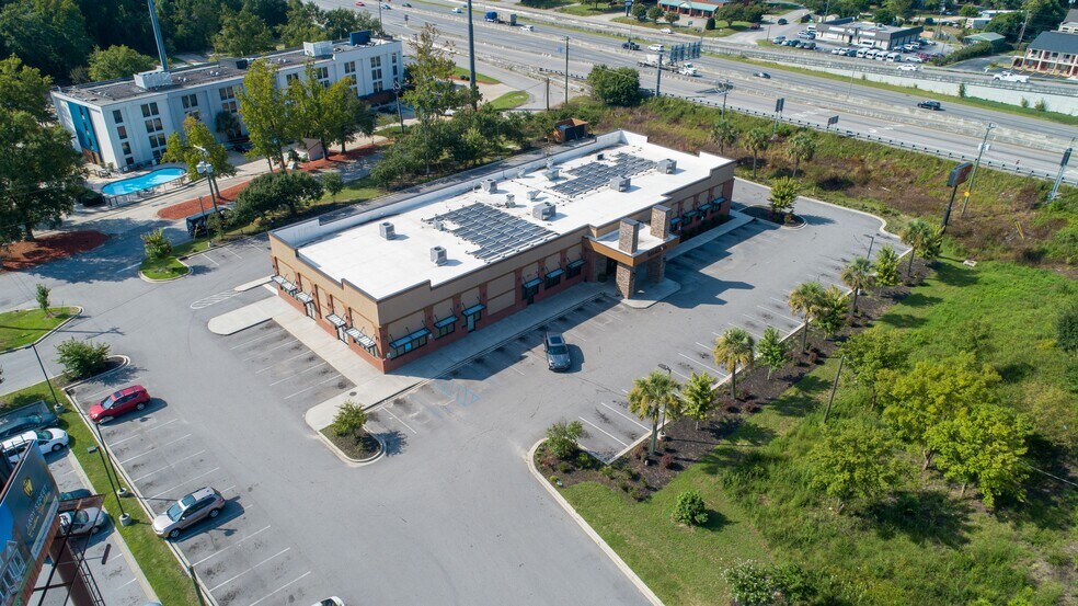 More Photos Of 2515 Sunset Blvd, West Columbia General Retail For Lease