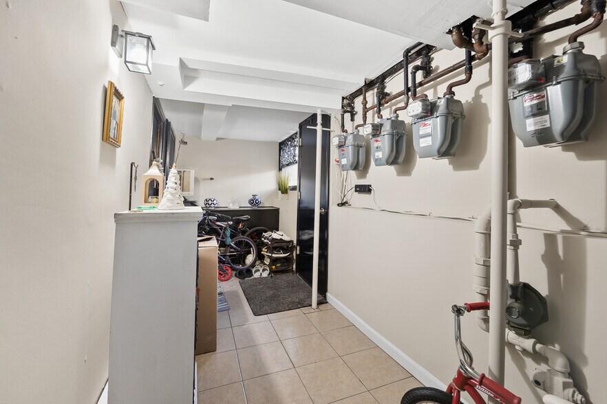 More Photos Of 179 Hackensack Plank Rd, Weehawken Multifamily For Sale