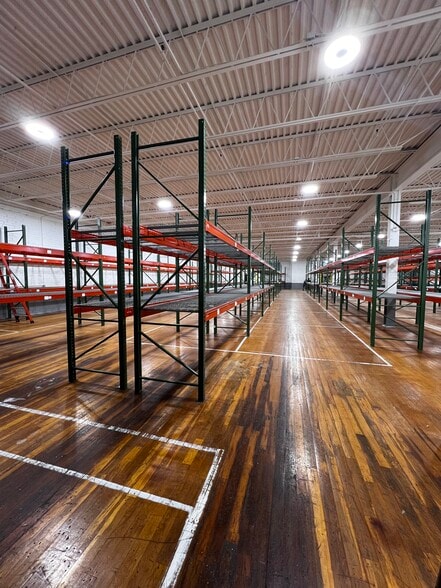 More Photos Of 1 S Main St, Granite Falls Warehouse For Sale