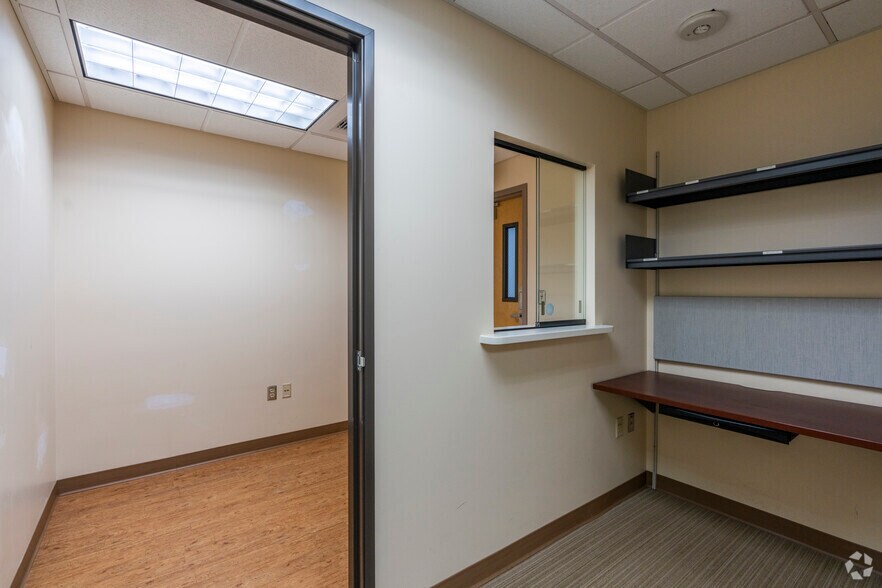 Photo of 4th Floor Ste 402