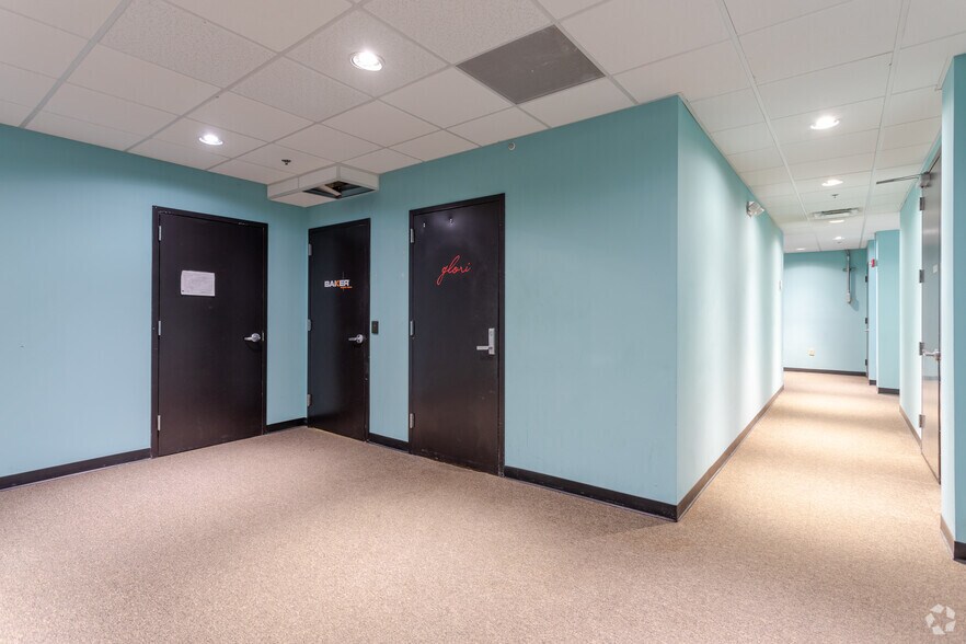 More Photos Of 101-103 W Main St, Durham Loft Creative Space For Sale