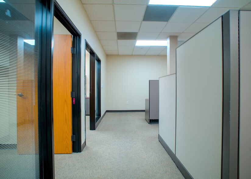 More Photos Of 1611 E 4th St, Santa Ana Loft Creative Space For Lease