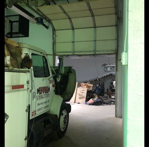 More Photos Of 35468 Groesbeck Hwy, Clinton Township Warehouse For Lease