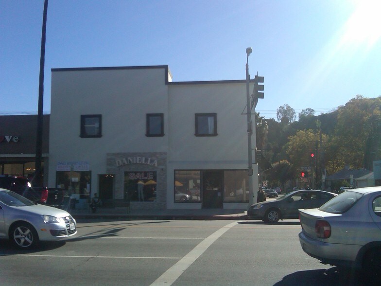 More Photos Of 12260-12268 Ventura Blvd, Studio City Storefront Retail Office For Lease