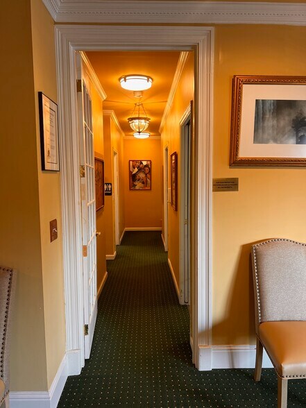 More Photos Of 407 Brewer Dr, Nashville Medical For Sale