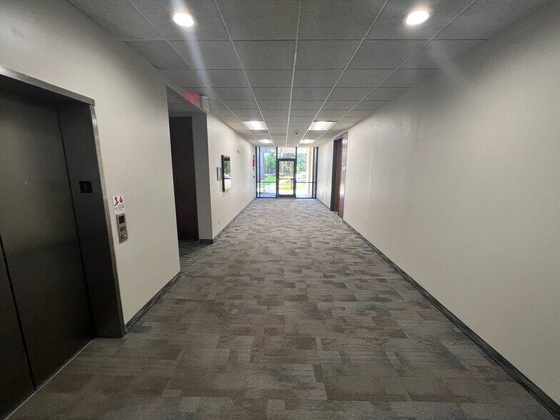 More Photos Of 1 Centerview Dr, Greensboro Unknown For Lease