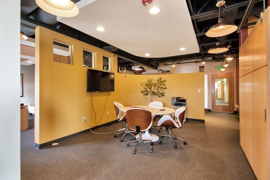 More Photos Of 3020 Carbon Pl, Boulder Office For Sale