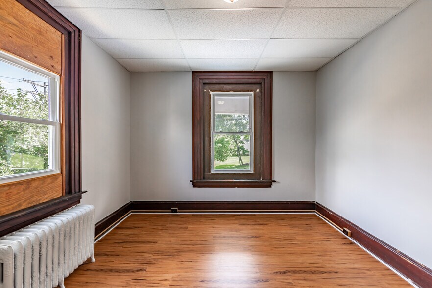 More Photos Of 403 Washington Ave, Sellersville Apartments For Sale