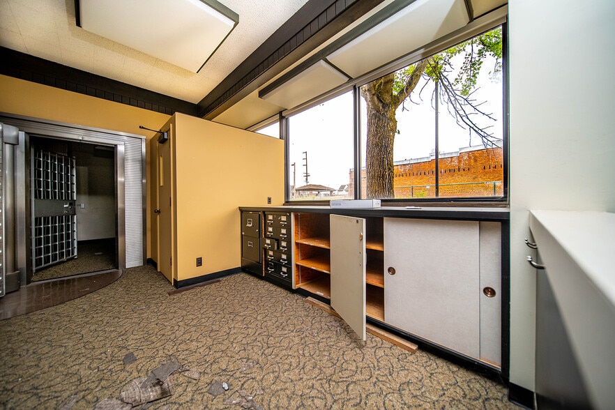 More Photos Of 245 N Main St, Mount Angel Bank For Lease