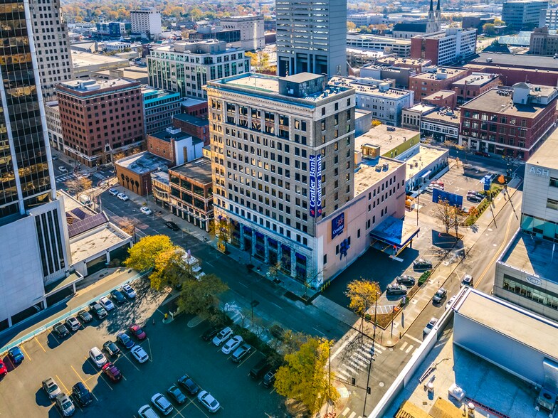 More Photos Of 127 W Berry St, Fort Wayne Office For Sale