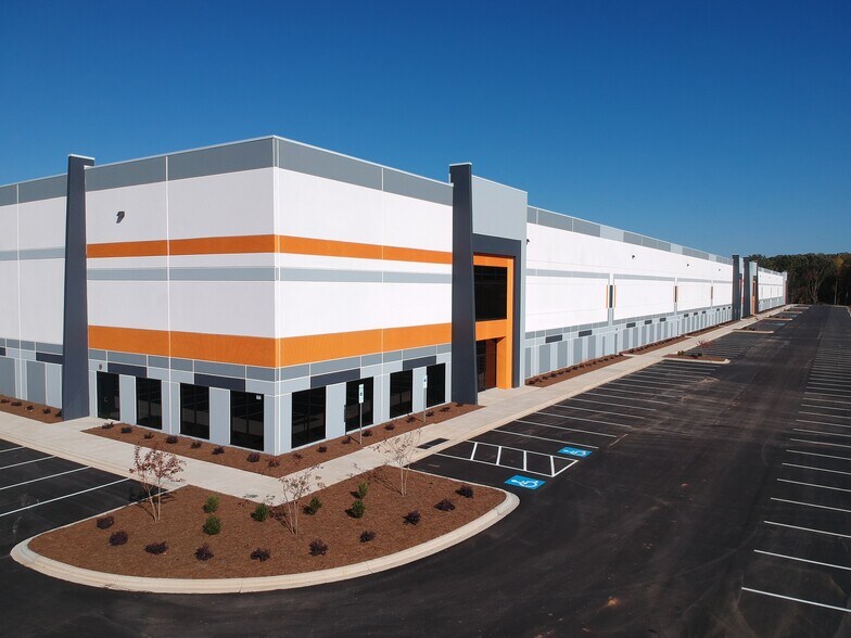More Photos Of 150 Southridge Pky, Bessemer City Distribution For Lease