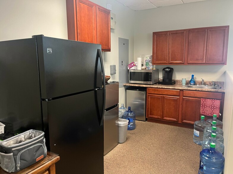 More Photos Of 14245 W Grand Ave, Surprise Office For Lease