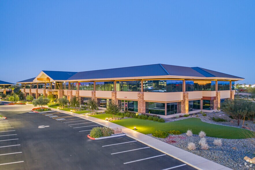 More Photos Of 161 E Rivulon Boulevard, Gilbert Office For Lease