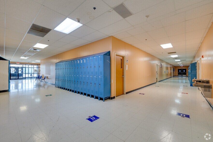 More Photos Of 280 S Memorial Dr, Tulsa Schools For Sale