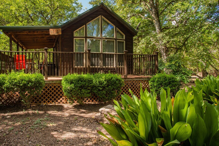 More Photos Of 10207 E Hwy 290, Fredericksburg Freestanding For Sale