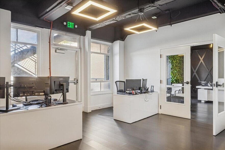 More Photos Of 68 S Main St, Salt Lake City Office For Sale