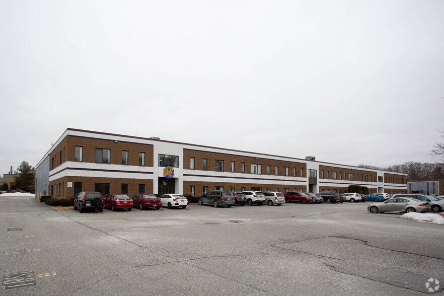 Primary Photo Of 55 6th Rd, Woburn Flex For Sale