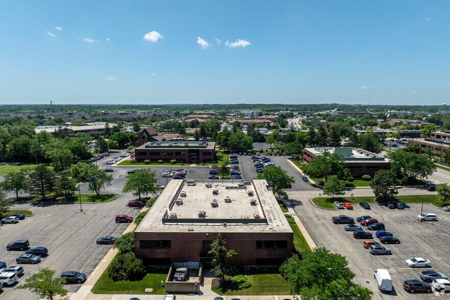 More Photos Of 1749 S Naperville Rd, Wheaton Medical For Lease