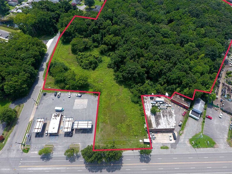 More Photos Of 2015 Pembroke Ave, Hampton Land For Sale