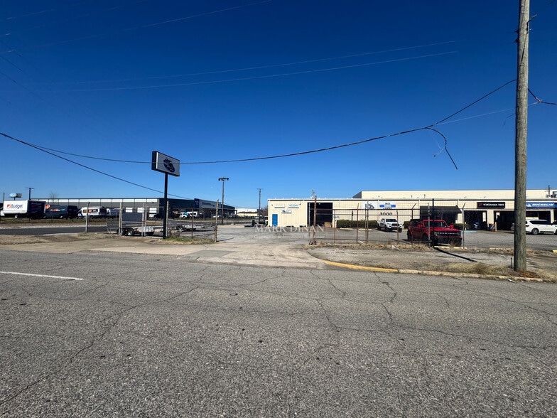 More Photos Of 3024 Messer Airport Hwy hwy, Birmingham Warehouse For Lease