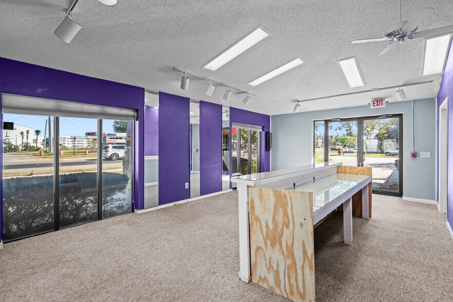 More Photos Of 1100 S Ponce De Leon Blvd, Saint Augustine Loft Creative Space For Lease