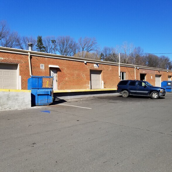 More Photos Of 7311 Highland St, Springfield Warehouse For Lease