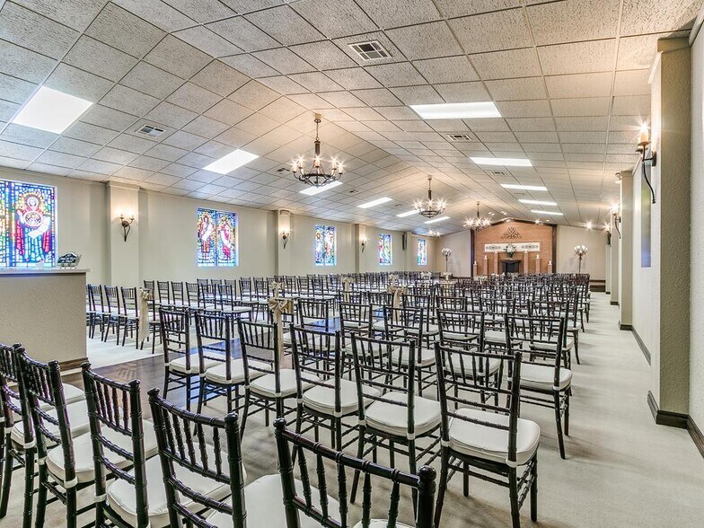 More Photos Of 2254 W Meyers Cir, Choctaw Lodge Meeting Hall For Sale