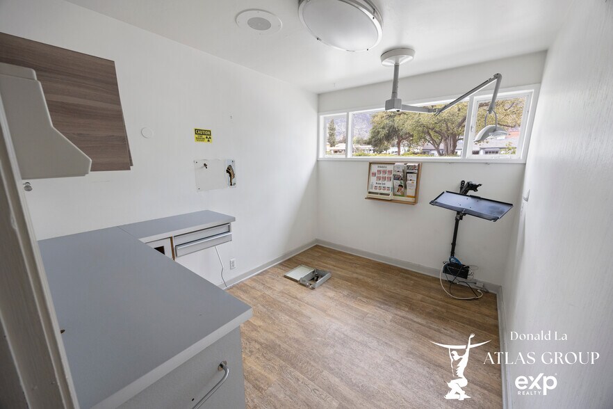 More Photos Of 910 N Santa Anita Ave, Arcadia Office For Sale