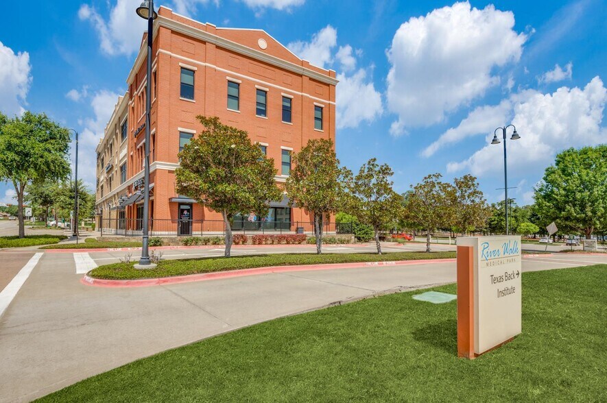 More Photos Of 4370 Medical Arts Dr, Flower Mound Unknown For Lease