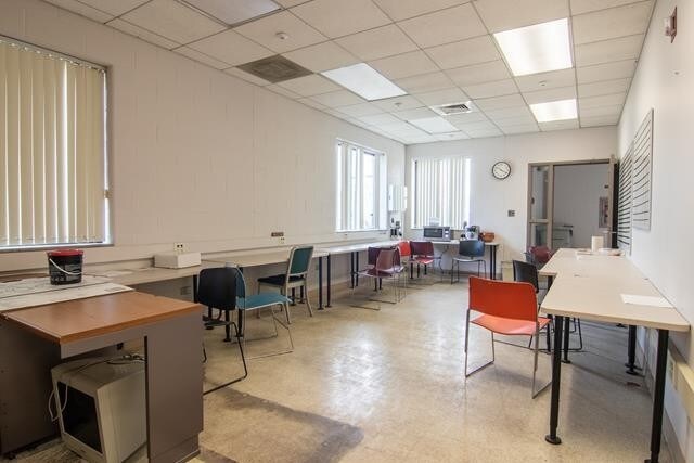 More Photos Of 15317 Chatfield Ave, Cleveland Warehouse For Lease