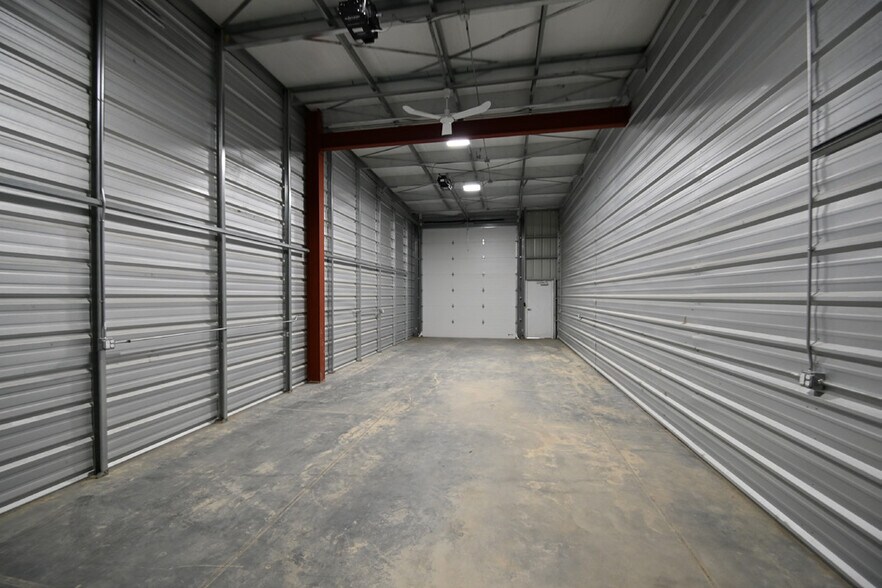 More Photos Of 4108 44th St N, Fargo Self Storage For Lease