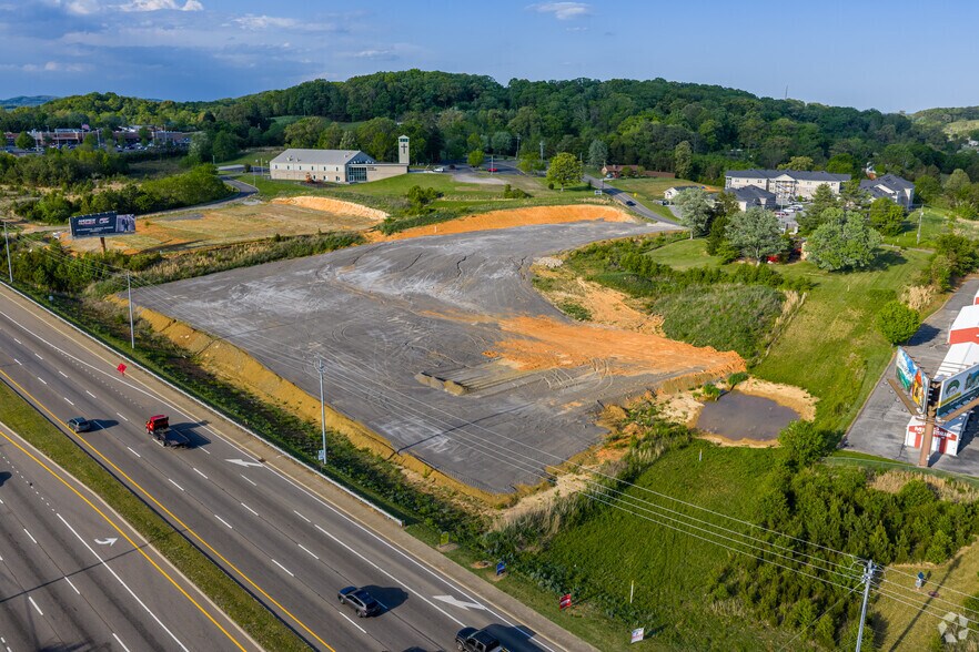 More Photos Of 0 Winfield Dunn Pky, Kodak Land For Sale