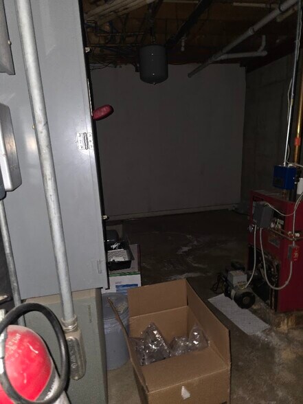 More Photos Of 87 Main St, East Millinocket Healthcare For Sale