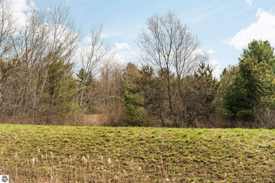 More Photos Of 2051 Garfield Ave, Traverse City Land For Sale