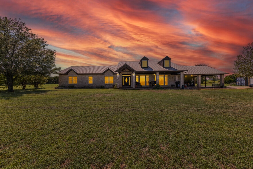 More Photos Of 101 Oakwood Trl, Leander Land For Sale