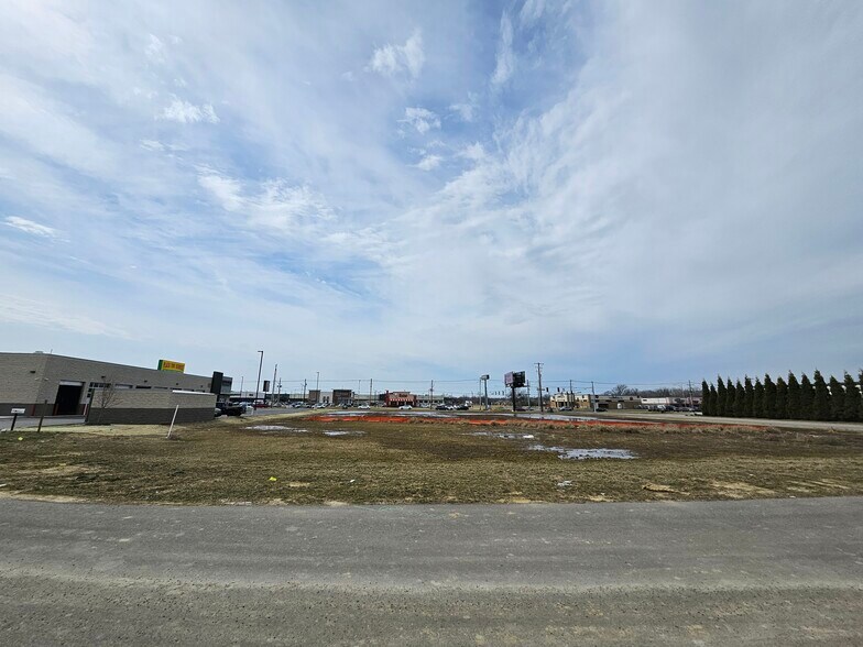 More Photos Of 2847 Green River Rd, Evansville Land For Sale