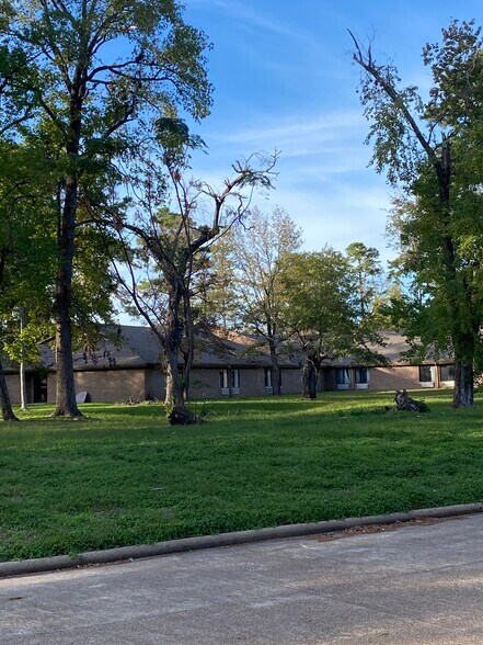 More Photos Of 13631 Ardfield Dr, Houston Rehabilitation Center For Sale