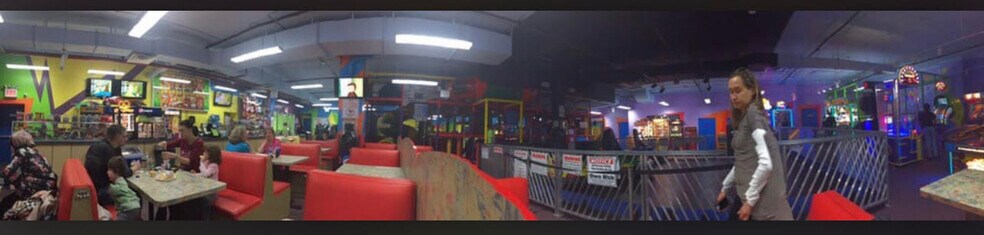 More Photos Of 2955 Coney Island Ave, Brooklyn Storefront For Lease