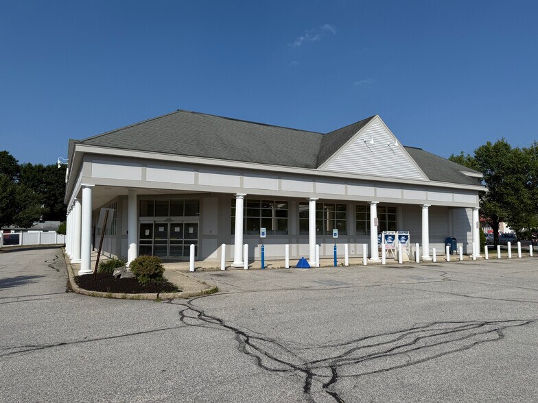 Primary Photo Of 41 Carroll St, Pittsfield Freestanding For Sale