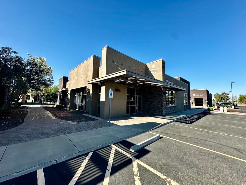 More Photos Of 17100 N 67th Ave, Glendale Office For Sale