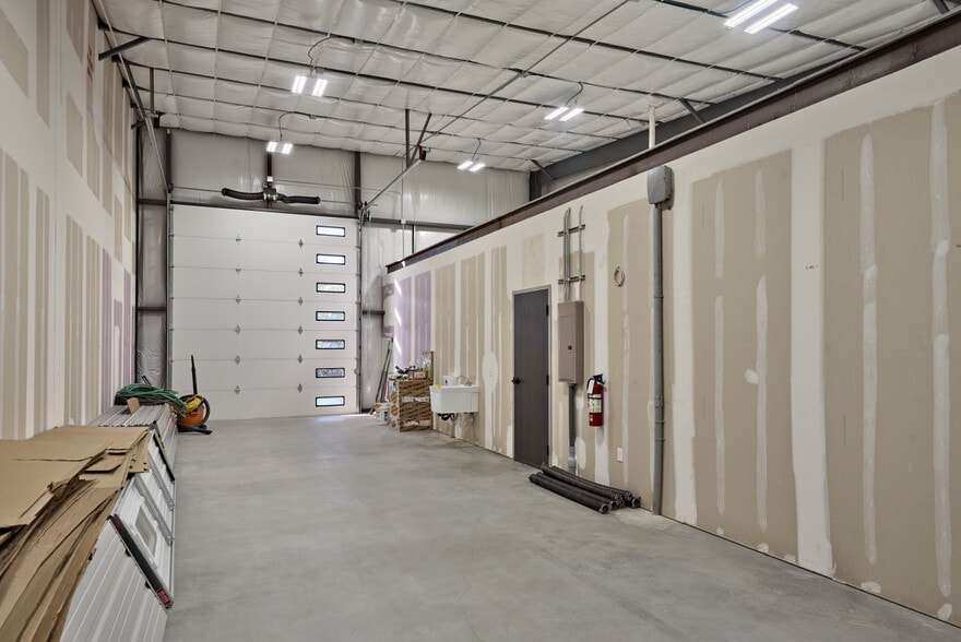 More Photos Of 205 Cantera Way, Georgetown Light Distribution For Sale