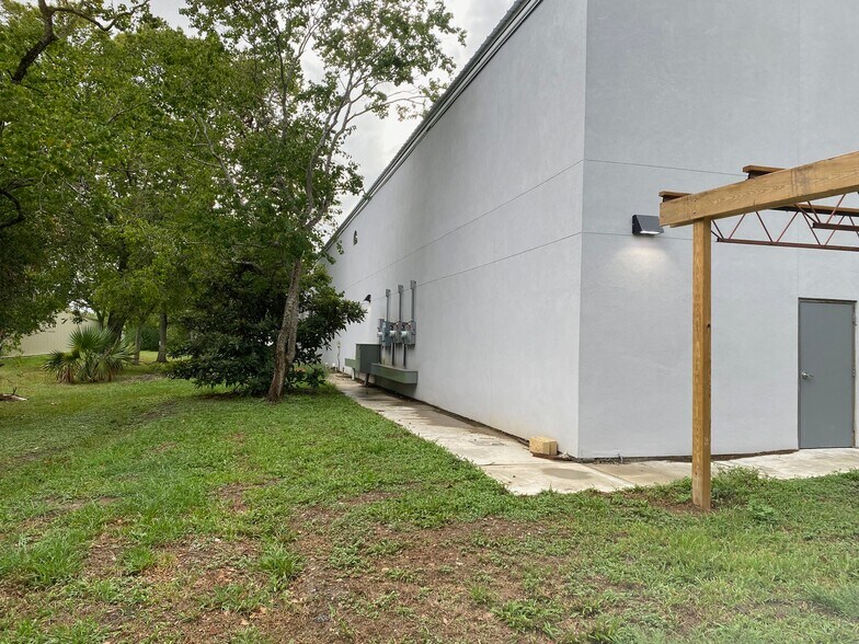 More Photos Of 6001 Fairway Dr, Alvin Land For Sale