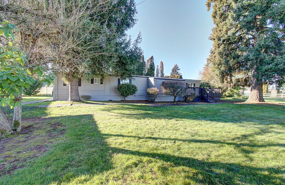 More Photos Of 10605 NE 117th Ave, Vancouver Industrial For Sale