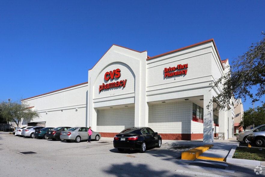 More Photos Of 3187 S Congress Ave, Lake Worth Drugstore For Sale