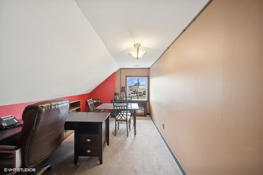 More Photos Of 6382 Central Ave, Portage Office For Sale