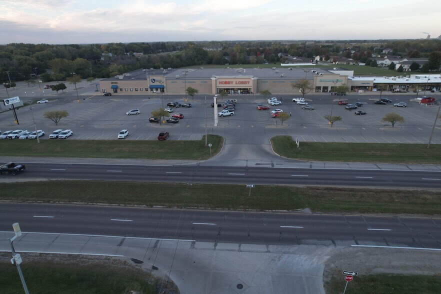 More Photos Of 2310-2560 4th St SW, Mason City Unknown For Lease