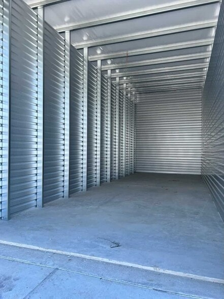More Photos Of 502 Graham Rd, Corpus Christi Self Storage For Lease