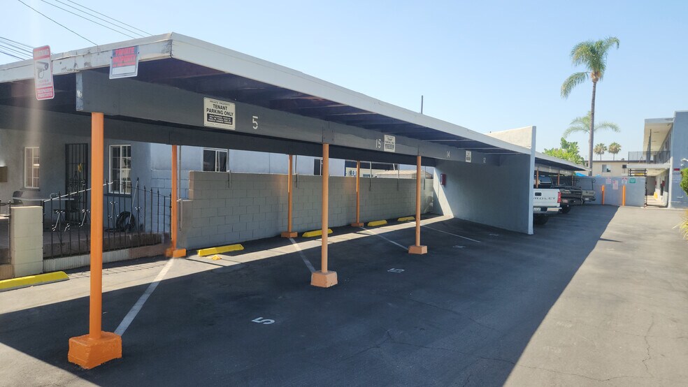 More Photos Of 5018-5029 Santa Ana St, Cudahy Apartments For Sale
